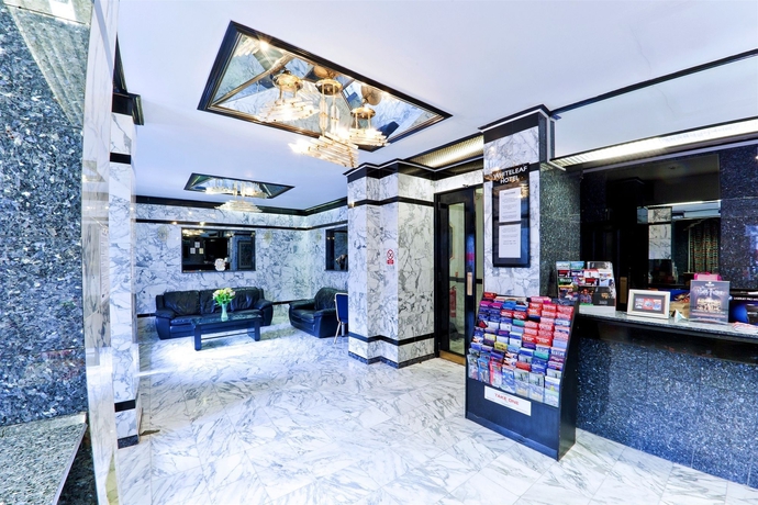 Imagen de los interiores del Hotel WHITELEAF. Foto 16