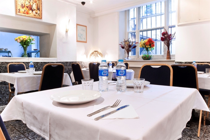 Imagen del bar/restaurante del Hotel WHITELEAF. Foto 5