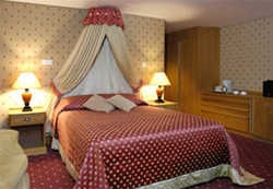 Imagen general del Hotel WHITEWATER HOTEL AND CLUB. Foto 2