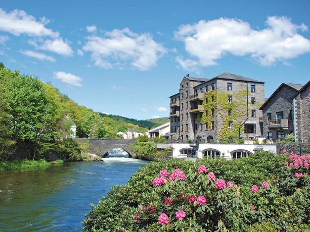 Imagen general del Hotel WHITEWATER HOTEL AND CLUB. Foto 1