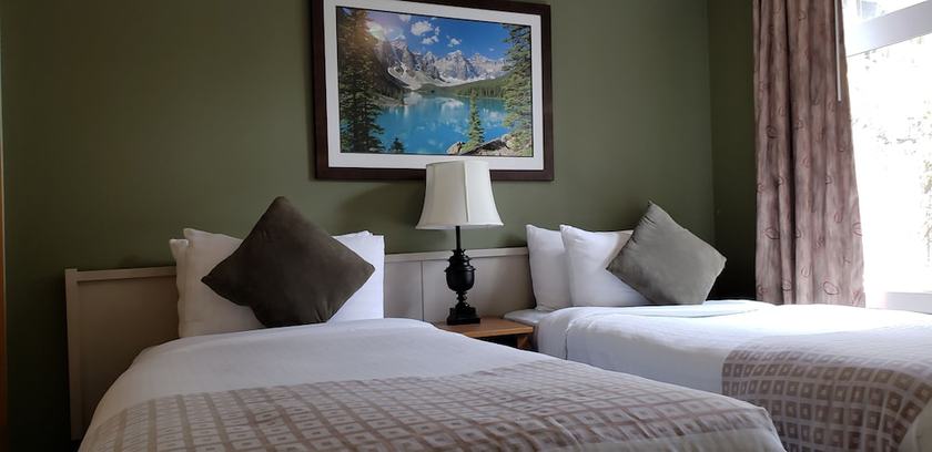 Imagen de la habitación del Hotel WINDTOWER LODGE & SUITES. Foto 12