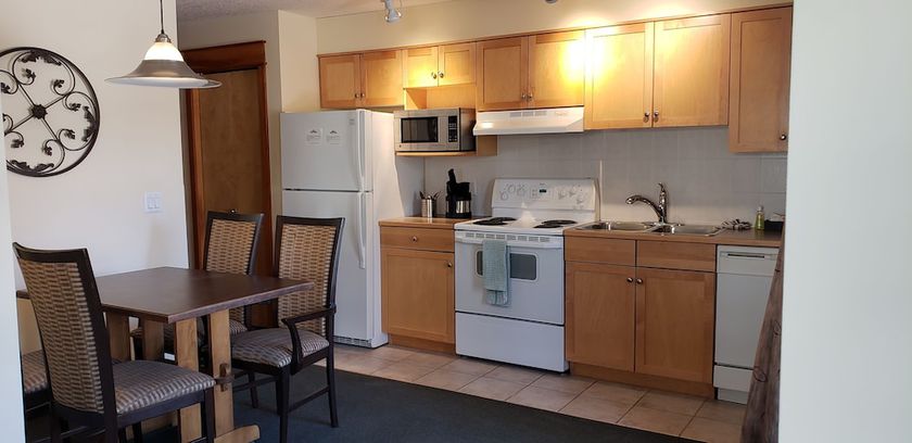 Imagen de la habitación del Hotel WINDTOWER LODGE & SUITES. Foto 18