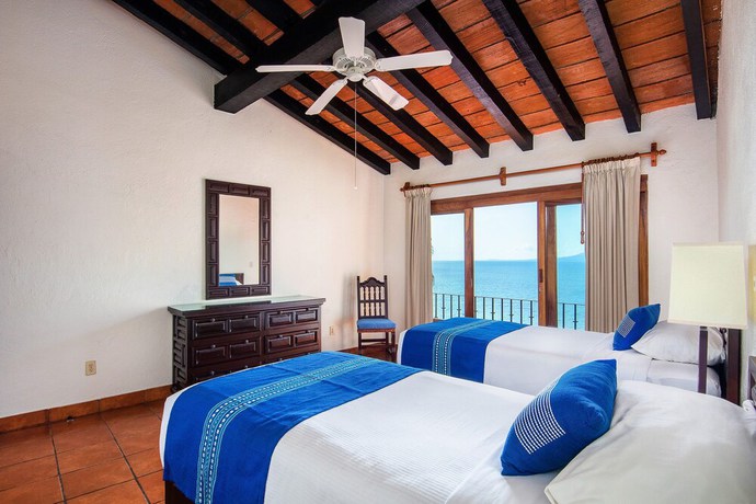 Imagen de la habitación del Hotel WIVC Conchas Chinas Condo - Stunning Ocean and Mountain Views, Close To The Beach and Romantic Zone. Foto 6
