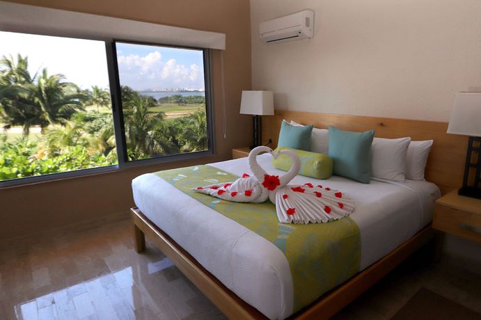 Imagen de la habitación del Hotel WIVC Coral Mar Resort- Amazing Zone and Lagoon Views, Enjoy the Tropical Breeze. Foto 6