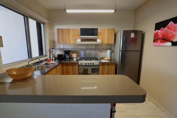 Imagen de la habitación del Hotel WIVC Coral Mar Resort- Amazing Zone and Lagoon Views, Enjoy the Tropical Breeze. Foto 9
