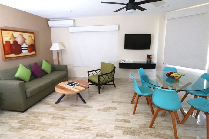 Imagen de la habitación del Hotel WIVC Coral Mar Resort- Amazing Zone and Lagoon Views, Enjoy the Tropical Breeze. Foto 12