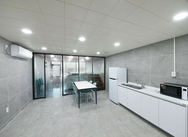 Imagen general del Hotel WJ HOTEL POOL HOUSE. Foto 2