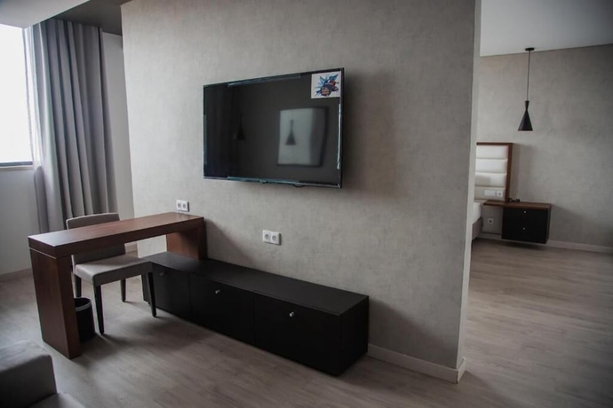 Imagen de la habitación del Hotel WL Maputo Executive. Foto 7