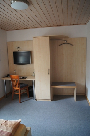 Imagen de la habitación del Hotel WOS. Foto 7