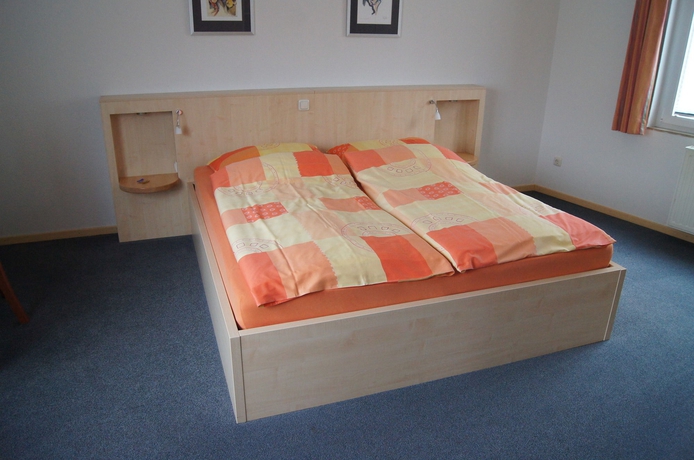 Imagen de la habitación del Hotel WOS. Foto 8