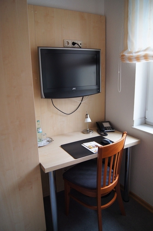 Imagen de la habitación del Hotel WOS. Foto 12