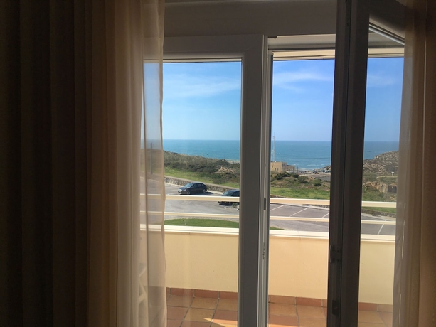 Imagen de la habitación del Hotel WOT Peniche Pinhalmar. Foto 12