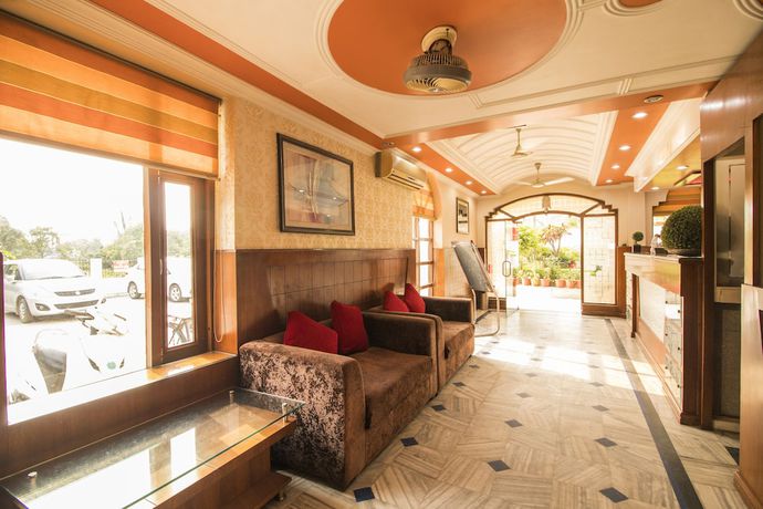 Imagen de los interiores del Hotel WOWSTAYZ Jahanvi Dale. Foto 18