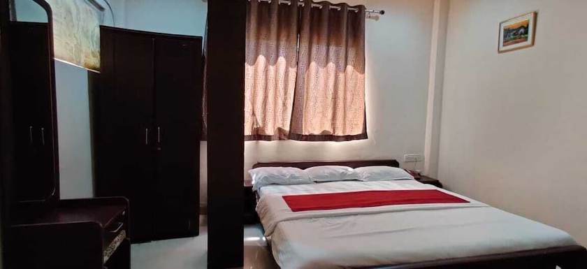 Imagen de la habitación del Hotel WOWSTAYZ Misty Meadows. Foto 9