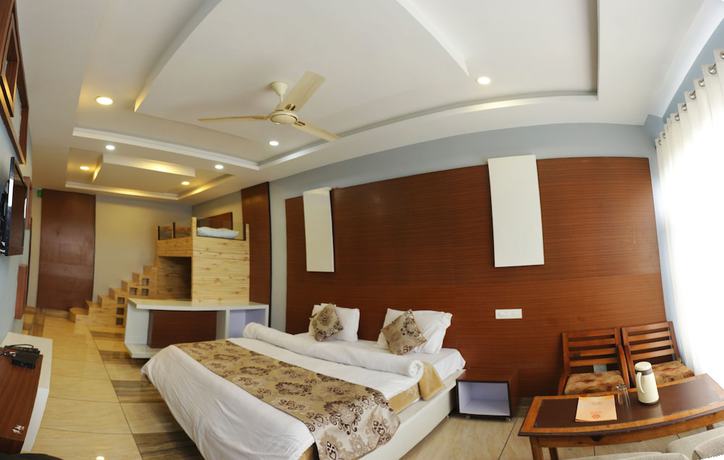 Imagen de la habitación del Hotel WOWSTAYZ Sapphire. Foto 8