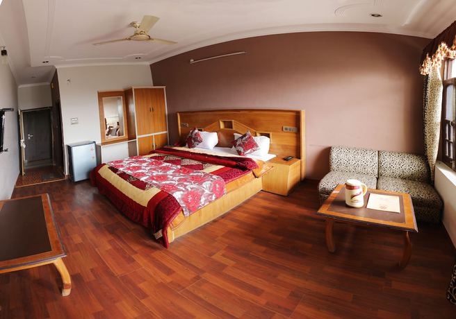 Imagen de la habitación del Hotel WOWSTAYZ Sapphire. Foto 19