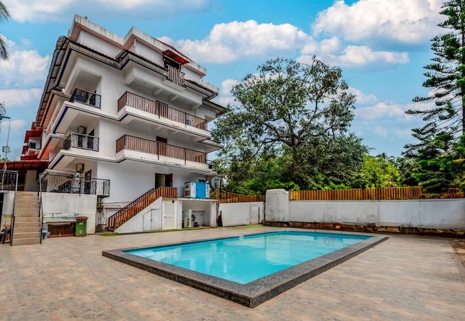 Imagen de la piscina del Hotel W.S BEACH RESORT and SPA. Foto 18