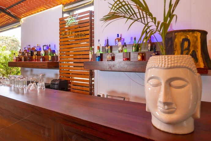 Imagen del bar/restaurante del Hotel W.S BEACH RESORT and SPA. Foto 5