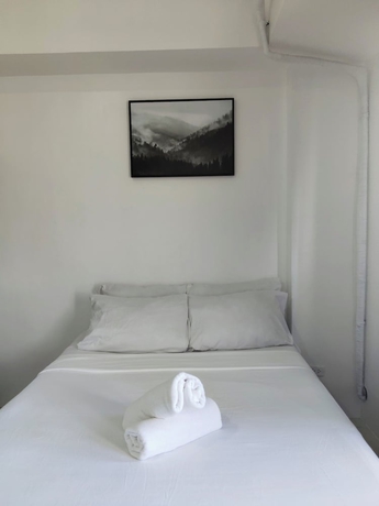 Imagen de la habitación del Hotel WV Towers. Foto 16