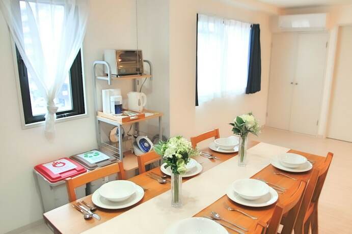 Imagen de la habitación del Hotel Wabi Sabi Osaka. Foto 23