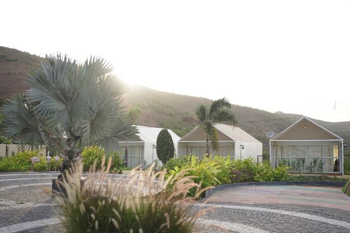 Imagen de la habitación del Hotel Wabi Sabi Resort. Foto 21