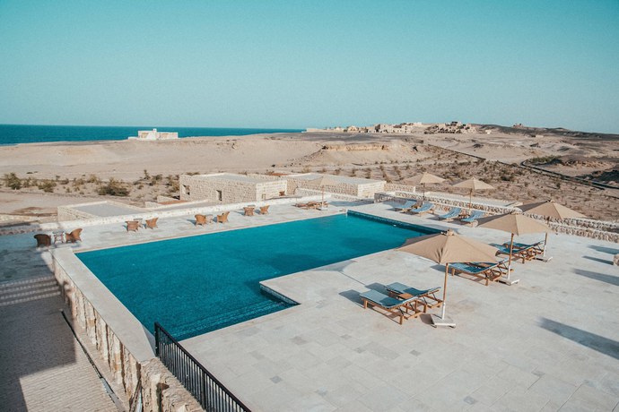 Imagen de la piscina del Hotel Wadi Sabarah Lodge. Foto 16
