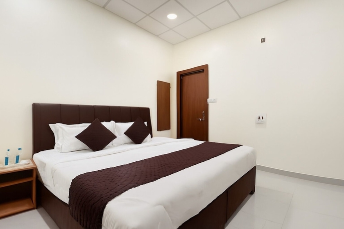 Imagen de la habitación del Hotel Wagheshwari. Foto 2