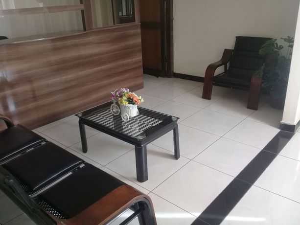 Imagen de los interiores del Hotel Wagon Wheel, Mbaruk/Eburu ward. Foto 19