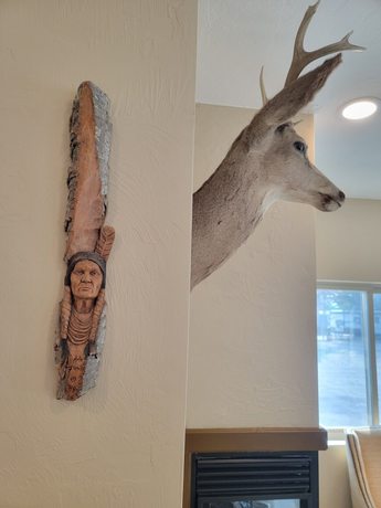 Imagen de los interiores del Hotel Wagon Wheel, West Yellowstone. Foto 20