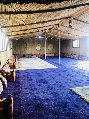 Imagen de los interiores del Hotel Wahiba Bedouin Rustic Camp. Foto 15