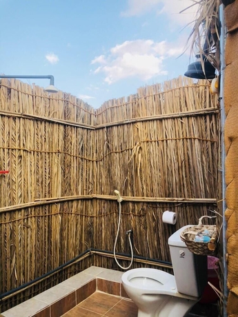 Imagen de la habitación del Hotel Wahiba Bedouin Rustic Camp. Foto 14