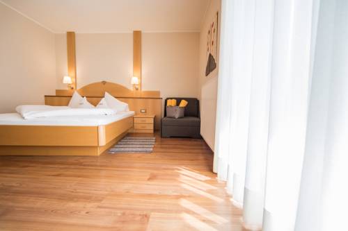 Imagen de la habitación del Hotel Waidmannhof. Foto 9