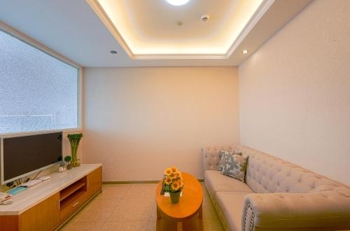 Imagen de la habitación del Hotel Waifiden Guangzhou Royal River Apartment(beijing R. Foto 6