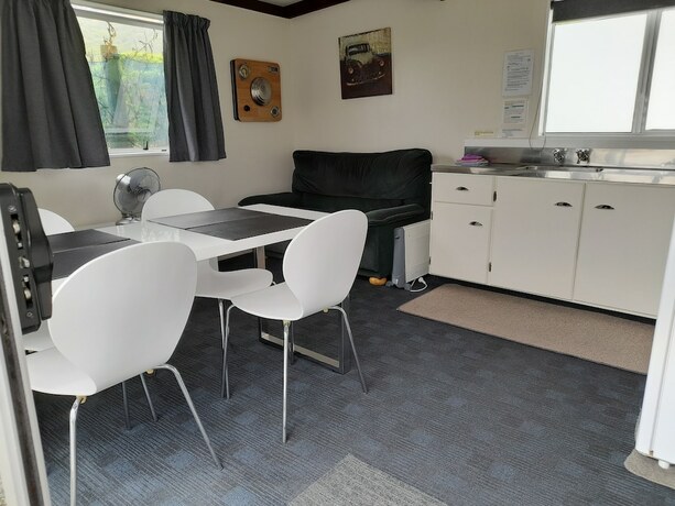 Imagen de la habitación del Hotel Waikawa Bay Holiday Park. Foto 13