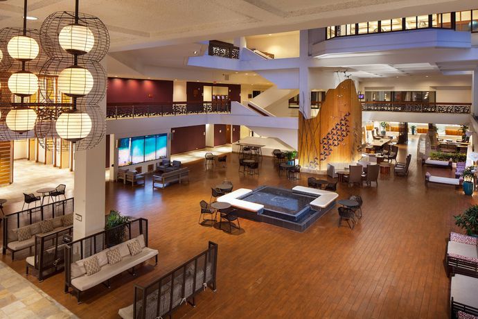 Imagen de los interiores del Hotel Waikiki Beach Marriott Resort and Spa. Foto 19
