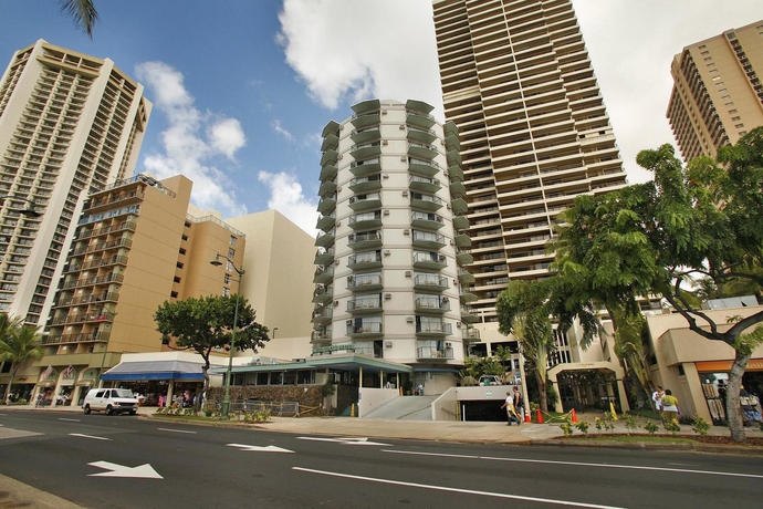 Imagen de los exteriores del Hotel Waikiki Circle. Foto 10