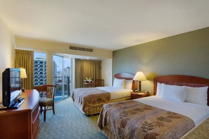 Imagen de la habitación del Hotel Waikiki Malia. Foto 9