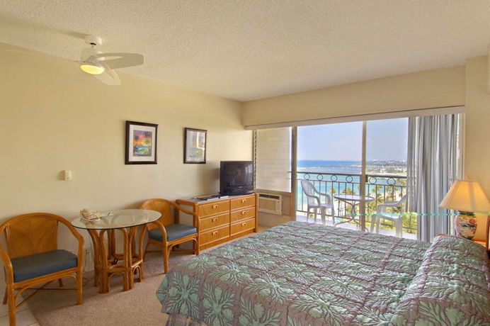Imagen de la habitación del Hotel Waikiki Shore By Outrigger. Foto 9