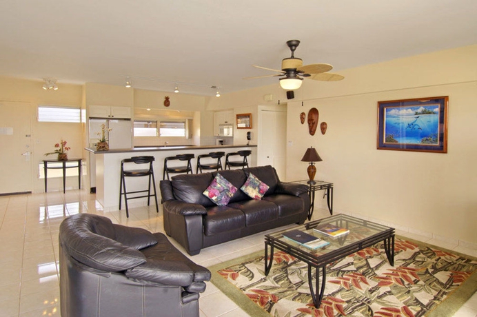 Imagen de los interiores del Hotel Waikiki Shore By Outrigger. Foto 13