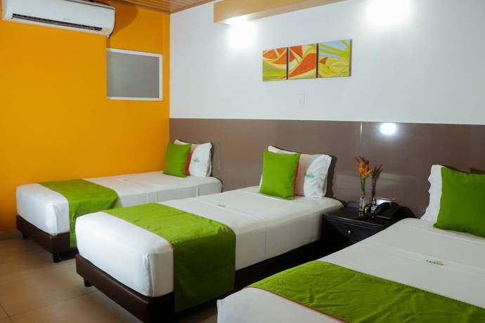 Imagen de la habitación del Hotel Waira Suites, Leticia. Foto 10