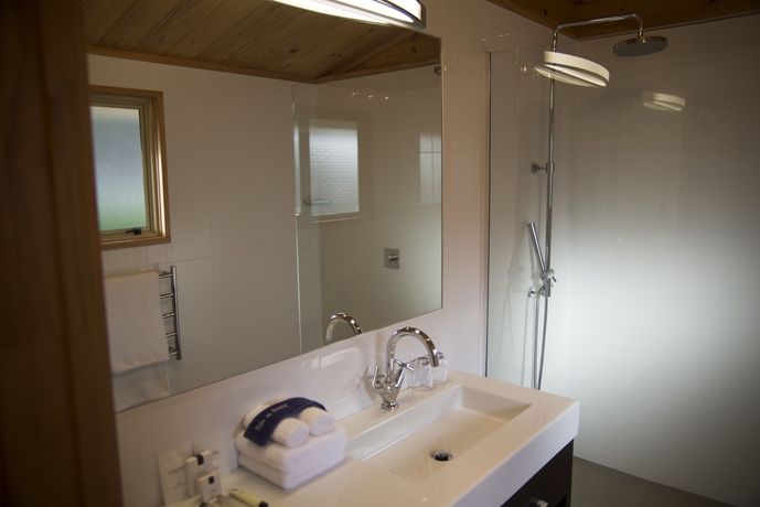 Imagen de la habitación del Hotel Waitakere Resort and Spa. Foto 8