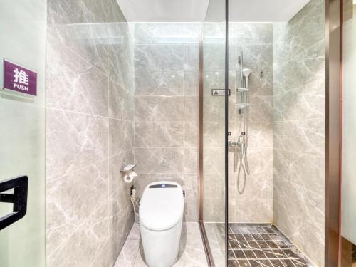 Imagen de la habitación del Hotel Waiting - Jiande Xin\'an River Riverside. Foto 17