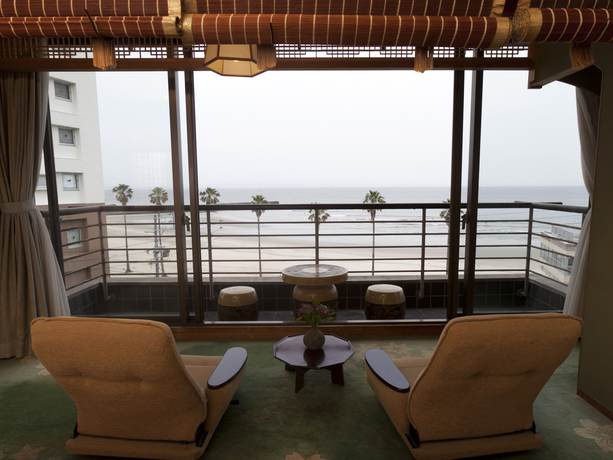 Imagen de la habitación del Hotel Wakamatsu Chita Hot Spring Resort. Foto 3
