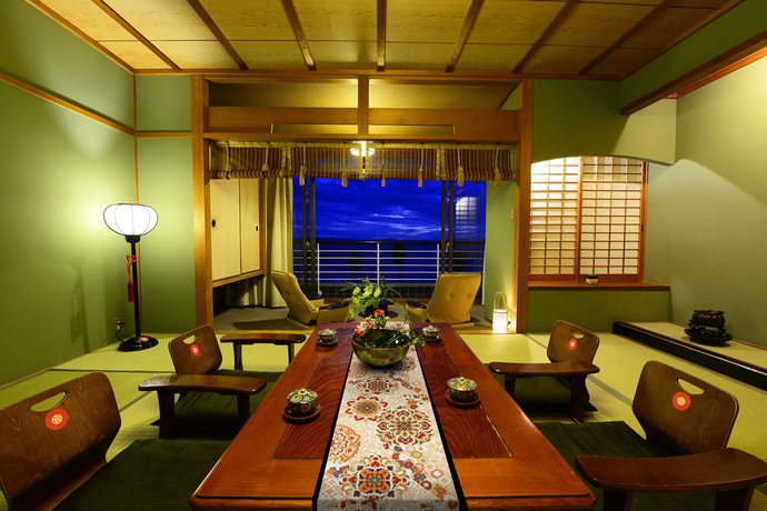 Imagen de la habitación del Hotel Wakamatsu Chita Hot Spring Resort. Foto 5
