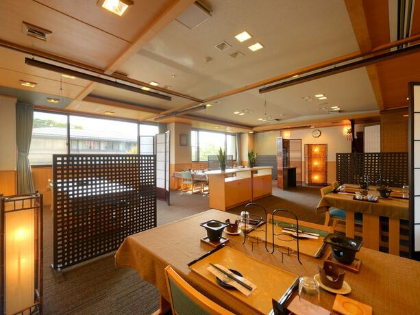 Imagen del bar/restaurante del Hotel Wakamatsuya. Foto 15