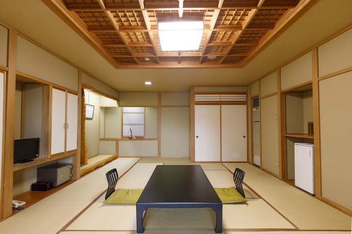 Imagen de la habitación del Hotel Wakamiro. Foto 13