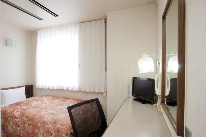 Imagen de la habitación del Hotel Wakayama Daiichi Fuji. Foto 15