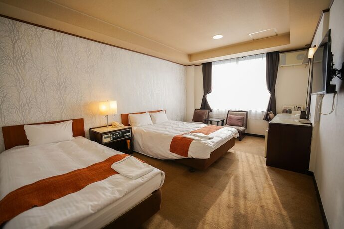 Imagen de la habitación del Hotel Wakayama Green Hotel. Foto 23