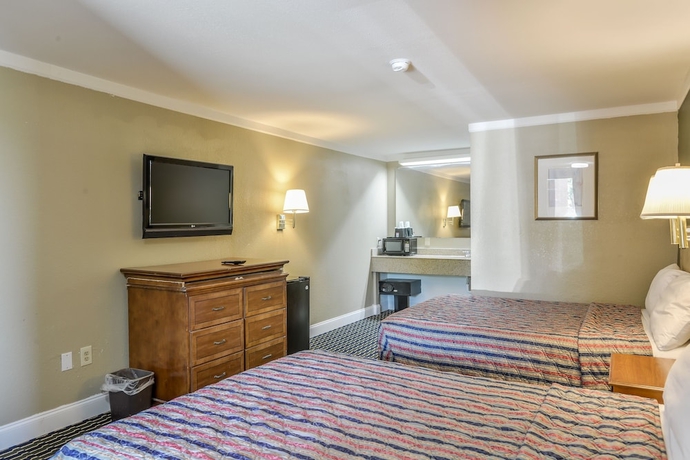 Imagen de la habitación del Hotel Wake Inn. Foto 8