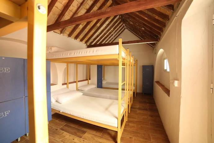 Imagen de la habitación del Hotel Wake Up In Tarifa - Hostel. Foto 6